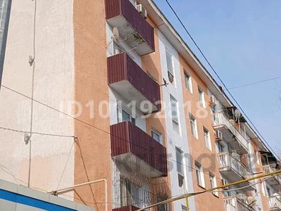 2-комнатная квартира · 42 м² · 4/5 этаж, 1мкр 7 — шаңырақ супер маркет жаны,садик,мектеп жақын за 11 млн 〒 в Туркестане