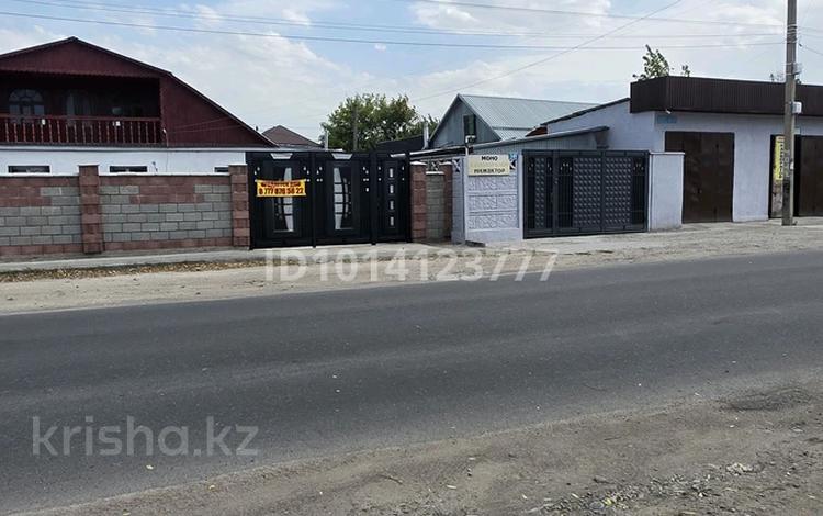 Отдельный дом · 8 комнат · 169.5 м² · 6 сот., Ыкылас дукенулы 143 143 — Улица Баженова за 45 млн ₸ в Таразе — фото 15