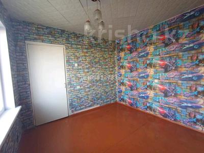 4-комнатная квартира · 58 м² · 4/5 этаж, Потанина 27/1 за 20 млн 〒 в Усть-Каменогорске, Ульбинский