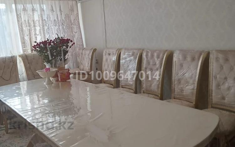 4-комнатная квартира · 74 м² · 2/4 этаж, 2мкр 7 — Абая за 32 млн 〒 в Конаеве — фото 2