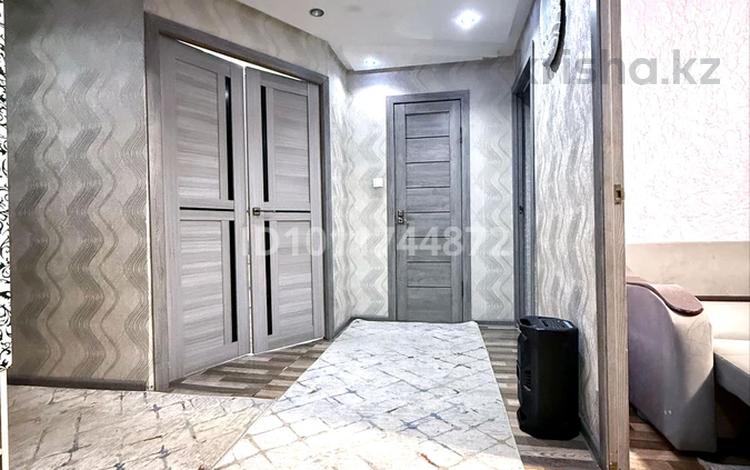 3-бөлмелі пәтер · 65.1 м² · 2/5 қабат, 3 37 — Рядом Школа им "М.Ауезов". Детский сад "Шапагат" ДК., бағасы: 16 млн ₸ в Жанатасе — фото 2