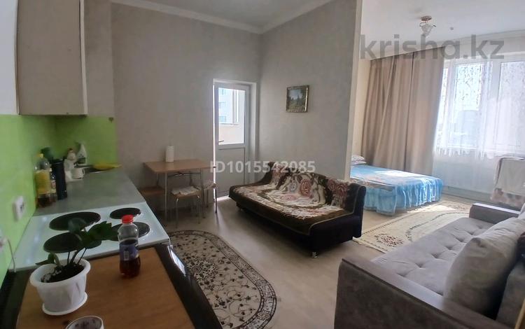 1-комнатная квартира · 35 м² · 9/22 этаж, Шамши Калдаяков 11 за 13 000 ₸ в Астане, Сарайшык р-н — фото 2