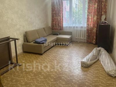 2-бөлмелі пәтер · 53 м² · 3/9 қабат, 5 мкр 5 дом — Остановка Кристина, бағасы: 25 млн ₸ в Аксае
