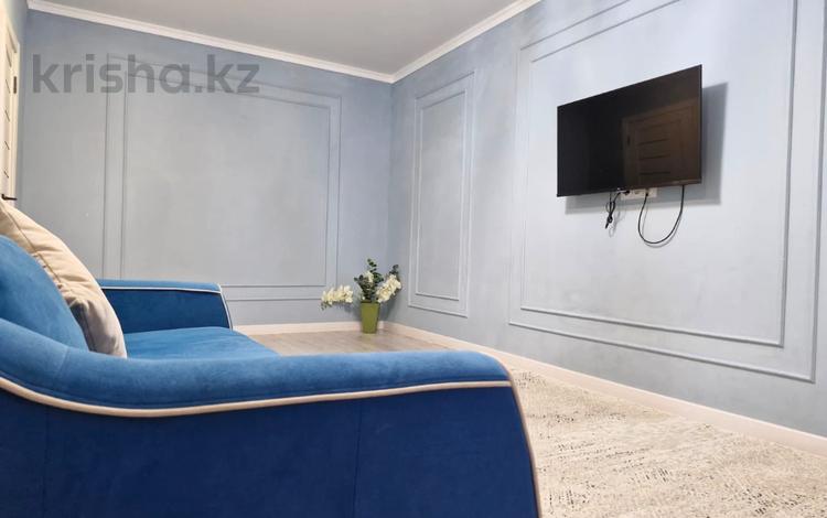 2-бөлмелі пәтер · 78 м² · 2/9 қабат, мкр Жулдыз, Курмангазы 196, бағасы: 350 000 ₸ в Уральске — фото 3