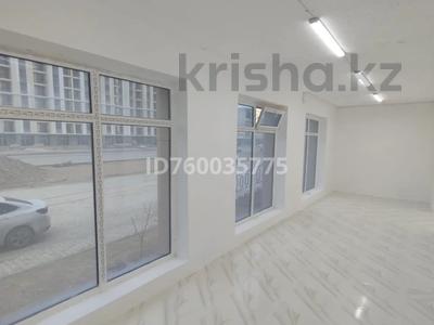 Свободное назначение, офисы, магазины и бутики, склады, общепит, салоны красоты, фитнес и спорт, медцентры и аптеки, образование, развлечения, конференц-залы, кабинеты и рабочие места, студии · 125 м² за 450 000 〒 в Актау, 39-й мкр