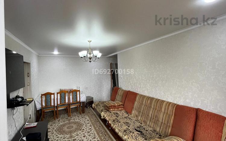 3-комнатная квартира, 53 м², 4/5 этаж, Алашахана 6 за 20 млн 〒 в Жезказгане — фото 2