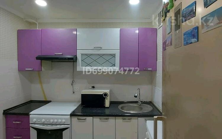 2-комнатная квартира · 44.66 м² · 1/9 этаж, 12-й мкр 64 — 12 школа. лицей 13 за 150 000 ₸ в Актау — фото 2