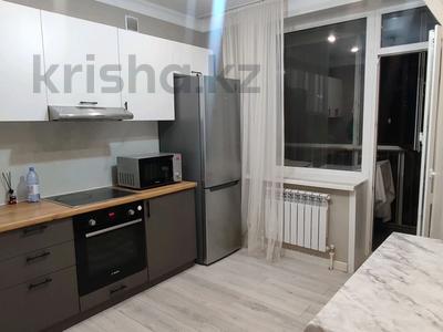 1-комнатная квартира · 42 м² · 3/5 этаж, Майкудук, Майкудук, мкр Мамыраева 7/2 — Каскад, ресторан Ақ Отау за 15 000 ₸ в Караганде, Алихана Бокейханова р-н