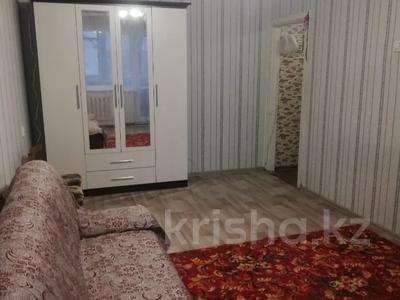 1-комнатная квартира, 32 м², 2/5 этаж, Республики 34 за 12.5 млн 〒 в Караганде, Казыбек би р-н