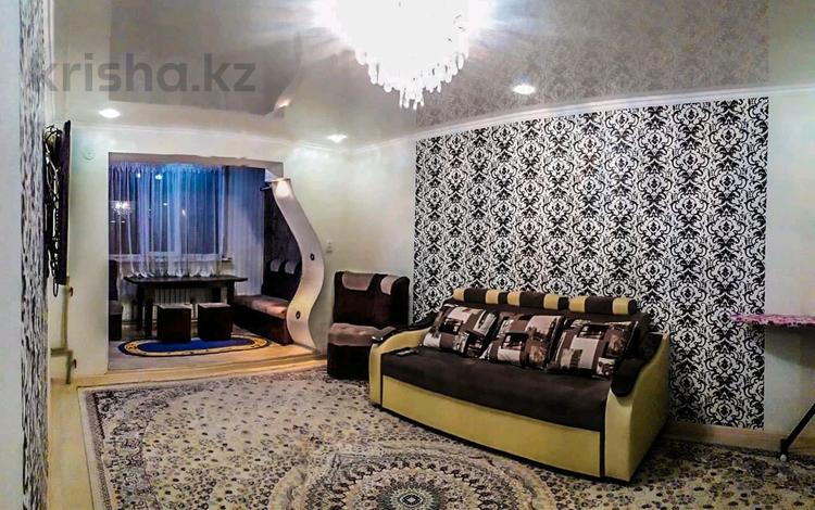 2-комнатная квартира · 56 м² · 2/4 этаж, Аскарова — Площадь Аль-Фараби за 10 500 ₸ в Шымкенте, Абайский р-н — фото 5