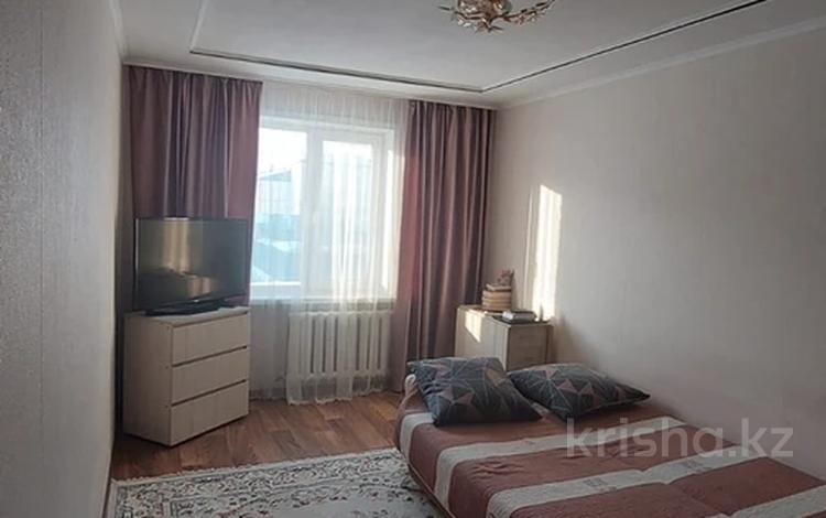 1-комнатная квартира, 34 м², 2/5 этаж, хименко за 10.5 млн 〒 в Петропавловске — фото 2