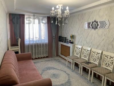 5-комнатная квартира · 99 м² · 2/10 этаж, мкр Новый Город, Абдирова 15 — дом 1000 мелочей за 38.7 млн 〒 в Караганде, Казыбек би р-н