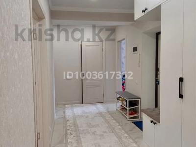 3-бөлмелі пәтер · 102 м² · 4/5 қабат, Ульяны Громовой 15, бағасы: 39 млн ₸ в Уральске