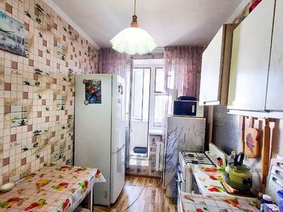 2-бөлмелі пәтер · 39 м² · 5/5 қабат, Жастар, бағасы: 12.8 млн ₸ в Талдыкоргане, мкр Жастар
