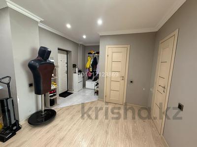 3-бөлмелі пәтер · 109 м² · 10/12 қабат, просп. Республики 1/3, бағасы: 30 млн ₸ в Караганде