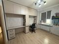 3-бөлмелі пәтер · 109 м² · 10/12 қабат, просп. Республики 1/3, бағасы: 30 млн ₸ в Караганде — фото 7