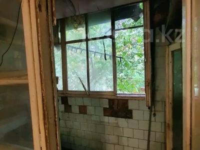 2-бөлмелі пәтер · 43 м² · 2/5 қабат, Ақсай-2 ш/а. 67/1, бағасы: 26 млн ₸ в Алматы, Ауэзовский р-н