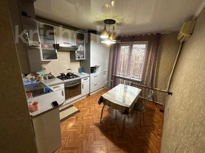 4-комнатная квартира · 86 м² · 4/5 этаж, Жандосова 37 за 56 млн ₸ в Алматы, Бостандыкский р-н