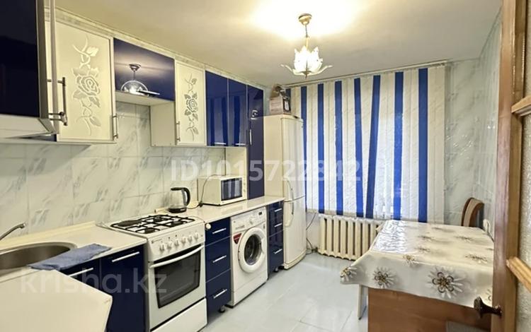 3-комнатная квартира · 63 м² · 1/5 этаж, Момышулы 56/3 — Магазин Шик - Алтын Арай за 200 000 ₸ в Темиртау — фото 2