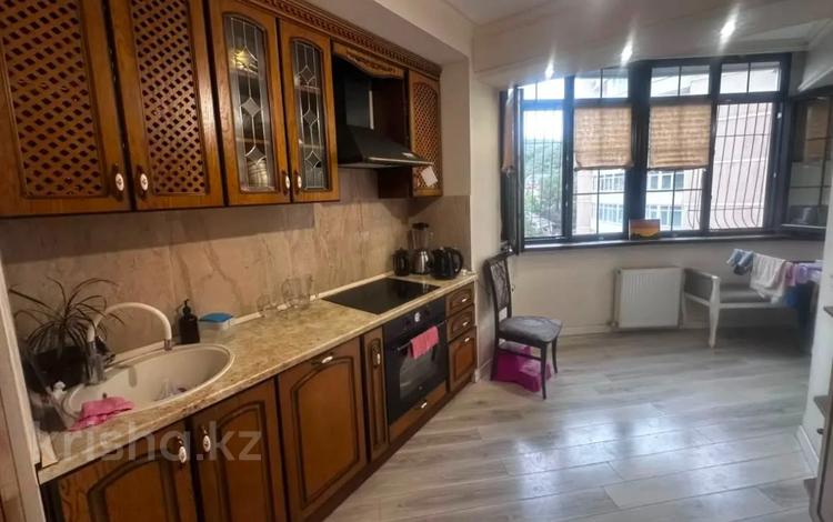 3-бөлмелі пәтер · 85 м² · 5/10 қабат, Кенесары хана 54/1-45, бағасы: 68 млн ₸ в Алматы, Бостандыкский р-н — фото 10