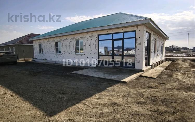 Отдельный дом · 4 комнаты · 170 м² · 10 сот., жилой массив Бауырластар, Байкадам 961 за 31 млн ₸ в Актобе — фото 2