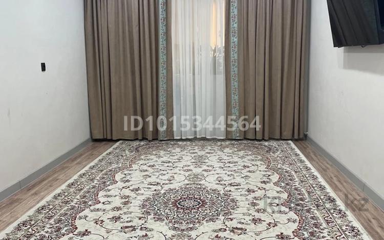 2-бөлмелі пәтер · 60.5 м² · 2/5 қабат, Мкр Самал 14, бағасы: 13 млн ₸ в Жанаозен — фото 2