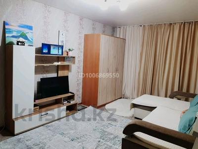 1-бөлмелі пәтер · 32 м² · 3/5 қабат, Комсомольская — Военкомата, бағасы: 5.5 млн ₸ в Алтае