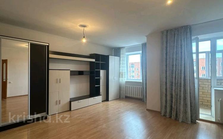 1-комнатная квартира · 47 м² · 4/5 этаж, ЖМ Лесная поляна 1-51 за 17 млн ₸ в Косшы — фото 2