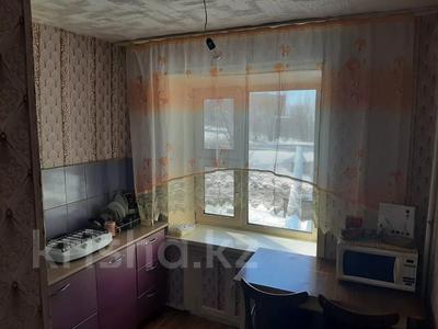 3-комнатная квартира, 54 м², 1/9 этаж, 6 микрорайон — ул.Амангельды-ул.Темиртауская за 11 млн 〒