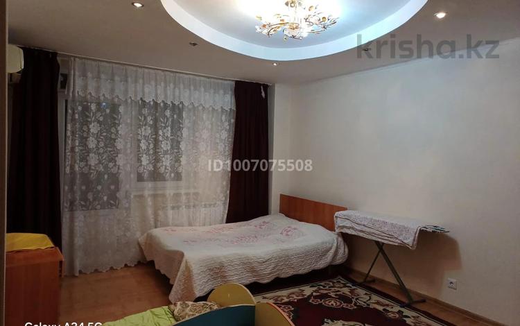 3-бөлмелі пәтер · 125 м² · 14/16 қабат, Абылхайр Хана 44 в — Абылхайр хана-пр-т Абая, бағасы: 220 000 ₸ в Актобе — фото 2