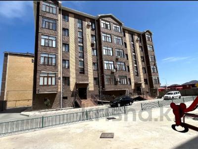 2-комнатная квартира · 78 м² · 4/5 этаж, мкр Нурсая, Проспект Елорда 9а за 30 млн 〒 в Атырау