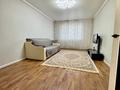2-комнатная квартира · 75 м² · 4/5 этаж, мкр Северо-Восток, Северо-Восток 2 42 — Северо-Восток, 6 мкр, ТД Аяжан, Циолковский за 16 000 ₸ в Уральске — фото 4