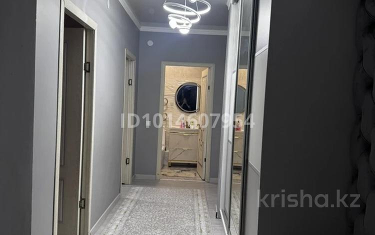 2-комнатная квартира · 69 м² · 3/6 этаж, мкр Айнабулак-2 40 а — Палладина за 300 000 ₸ в Алматы, Жетысуский р-н — фото 2