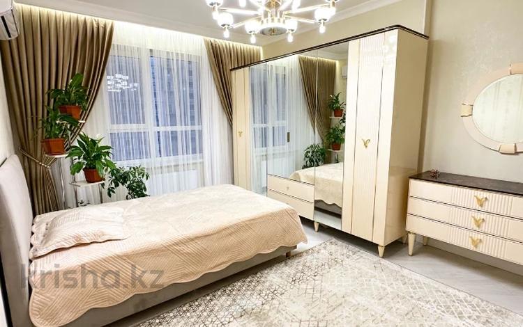 3-комнатная квартира, 106.8 м², 5/14 этаж, Сырым батыра