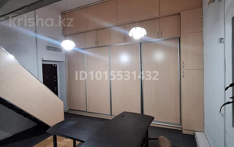 Еркін, кеңселер, қоймалар · 30 м², бағасы: 150 000 ₸ в Алматы, Алмалинский р-н — фото 2