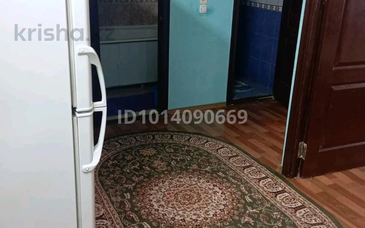 2-бөлмелі пәтер · 50 м² · 1/5 қабат, Новаторов 6, бағасы: 150 000 ₸ в Усть-Каменогорске — фото 2