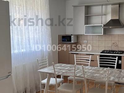 4-комнатная квартира · 160 м² · 2/2 этаж, мкр Ак Шагала, Жален Тулепова 1 за 500 000 〒 в Атырау