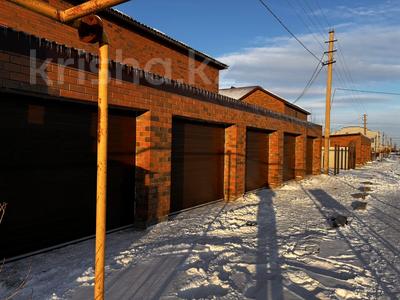 4-комнатная квартира · 182 м² · 2/2 этаж, Жазира 73 — Коняхина за 45 млн 〒 в Уральске