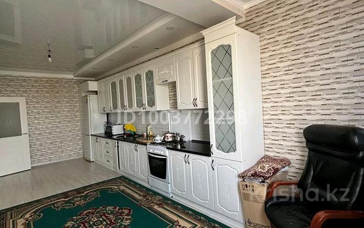 2-комнатная квартира · 80 м², 32Б мкр 3 за 150 000 ₸ в Актау — фото 2