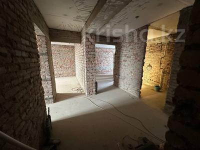 3-бөлмелі пәтер · 90 м² · 5/5 қабат, Садовая 27, бағасы: 23 млн ₸ в Костанае
