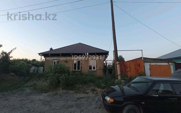 Отдельный дом · 4 комнаты · 100 м² · 6 сот., Кадырманова 9а — Донентаева грязнова за 9.5 млн ₸ в Семее, Красный Кордон — фото 14