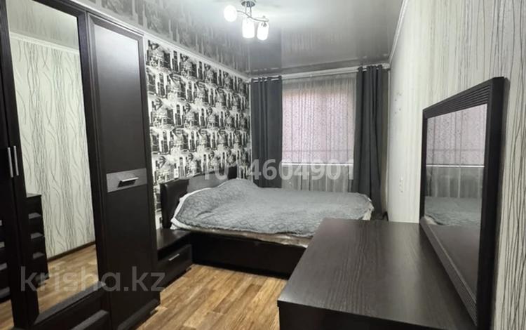 3-комнатная квартира · 58 м² · 3/5 этаж, Спартака 11а за 250 000 ₸ в Семее — фото 2