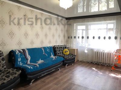 3-комнатная квартира · 65 м² · 5/5 этаж, Майкудук, 15й микрорайон 19 — Напротив оптимы за 120 000 〒 в Караганде, Алихана Бокейханова р-н
