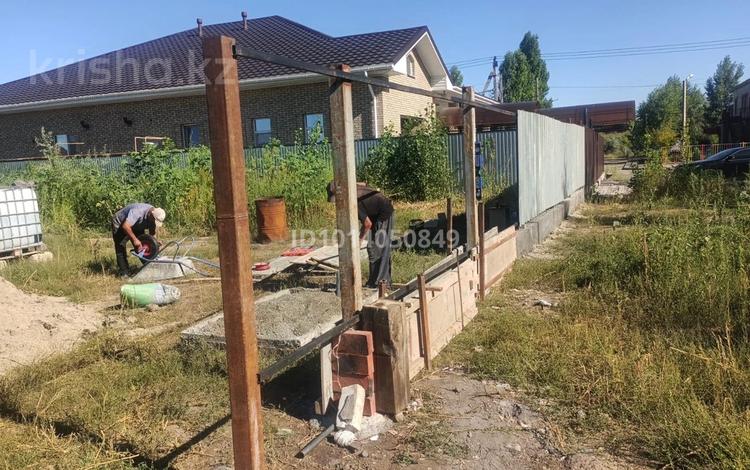 Жер телімі · 10000 сотық, Участок 72 73 — Садик Шаттык, школа 50, бағасы: 5 млн ₸ в Актобе, жилой массив Заречный-1 — фото 2