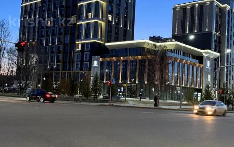 4-комнатная квартира · 110.7 м² · 3/17 этаж, мкр Юго-Восток, Строителей 28/5 за 54 млн ₸ в Караганде, Казыбек би р-н — фото 2