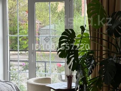 2-комнатная квартира · 54 м² · 1/3 этаж, мкр Юго-Восток, Университетская 78/19 8 — Панель центр 9 напротив за 25 млн 〒 в Караганде, Казыбек би р-н