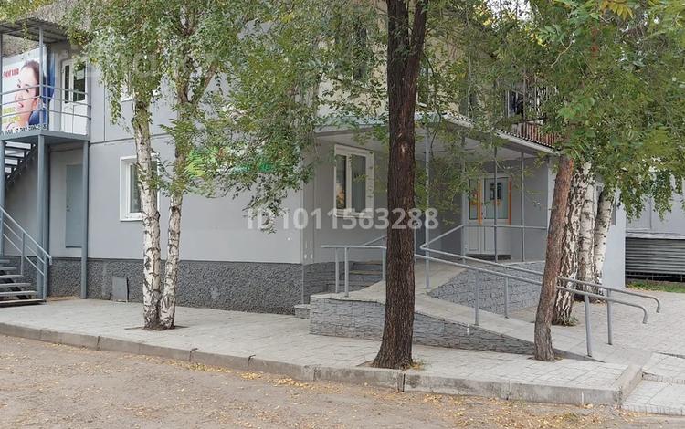 Салоны красоты, медцентры и аптеки, кабинеты и рабочие места · 31.4 м² за 120 000 ₸ в Усть-Каменогорске, Ульбинский — фото 2