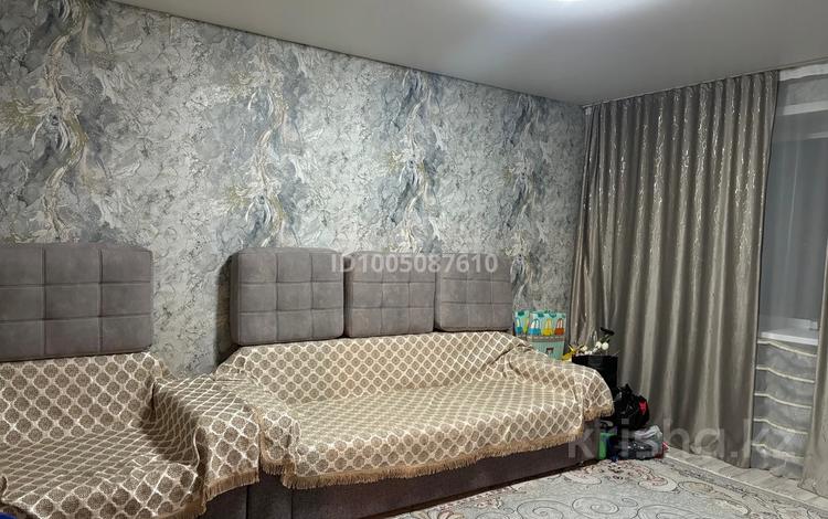 3-бөлмелі пәтер · 56 м² · 3/3 қабат, Кирпичный завод 6 — Район жоламана, бағасы: 8.5 млн ₸ в Семее — фото 2