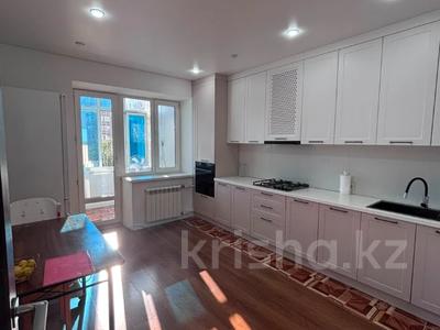 3-бөлмелі пәтер · 90.8 м² · 5/5 қабат, Алтын орда ш/а., Молдагуловой, бағасы: 30.8 млн ₸ в Актобе, мкр. Алтын орда