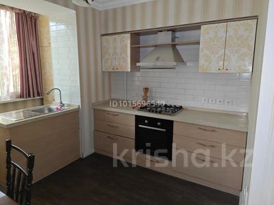 2-бөлмелі пәтер · 56.5 м² · 2/5 қабат, Самал-1 ш/а. 16, бағасы: 65 млн ₸ в Алматы, Медеуский р-н